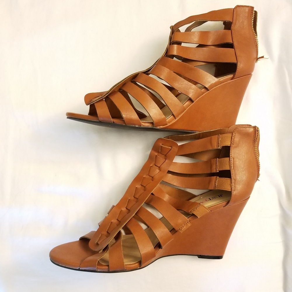Charlotte Russe Womens Size 8.5 Shoes